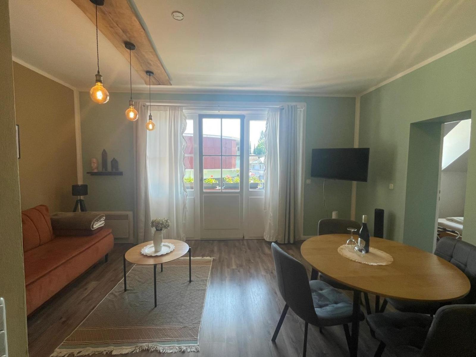 Bullsliving Seeapartment 3 Am Corso Velden am Wörthersee Buitenkant foto